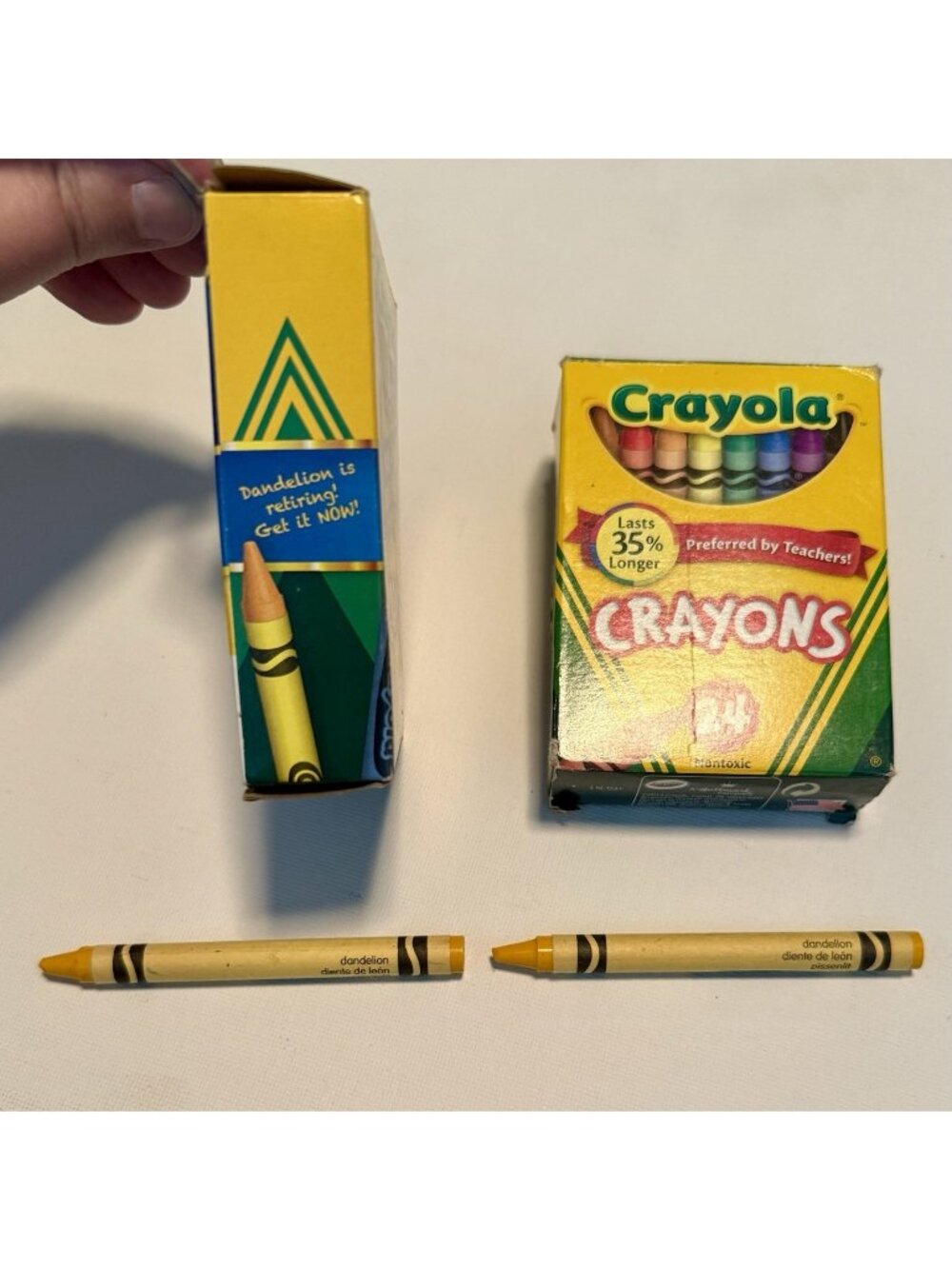 2 Boxes 24ct Crayola Crayons 48 Total 2017 Last Chance To Get Dandelion 2 Yellow